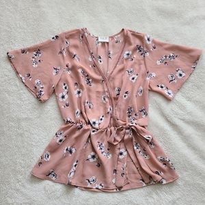 Sienna Sky Faux Wrap Top Size Large